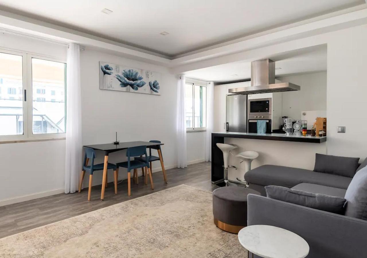 Lovely 1-Bedroom Apartment With Parking Ocean View Funchal  Zewnętrze zdjęcie