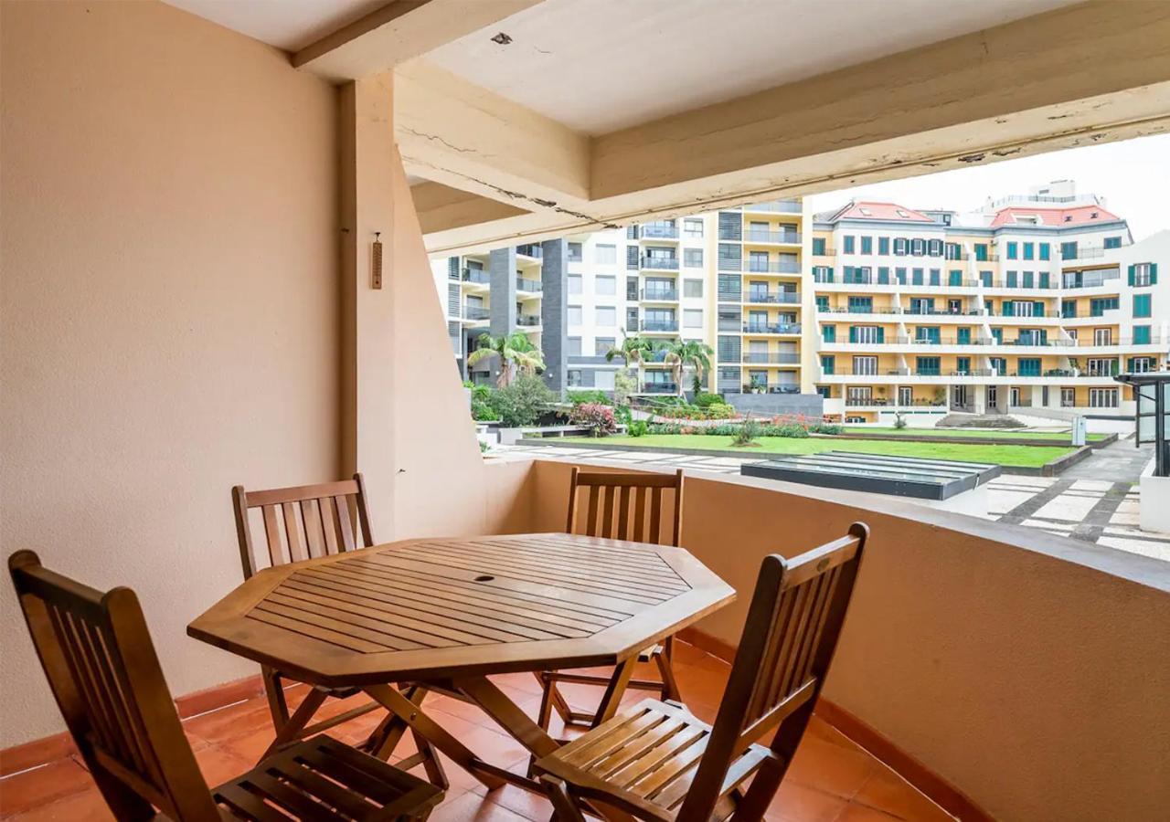 Lovely 1-Bedroom Apartment With Parking Ocean View Funchal  Zewnętrze zdjęcie